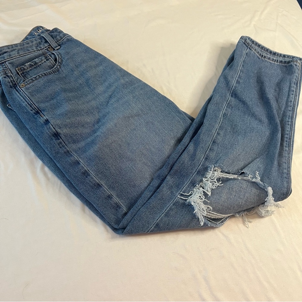 American Eagle Outfitters Blue Distressed Jeans